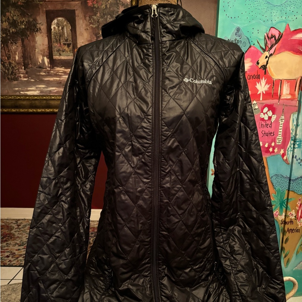 Fantastic black bubble coat size Small 🌺🌺
